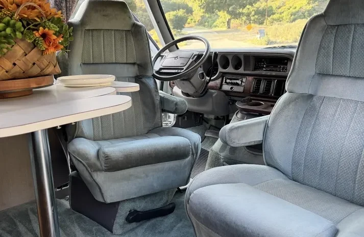 
								1996 Roadtrek 190 Versatile B3500  full									
