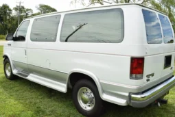 
										1997 Ford E-350 Club Wagon Chateau 7.3L Power Stroke full									