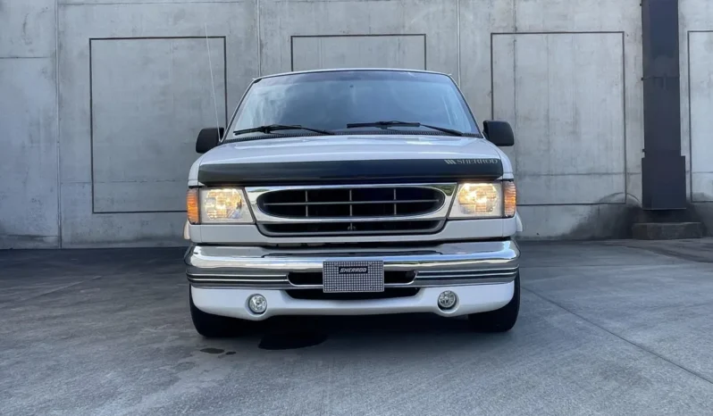 
								1999 Ford Econoline E-150 Sherrod Conversion Van full									