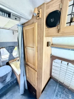 
										1995 Chevrolet G30 RV Conversion by Coachmen Vans full									