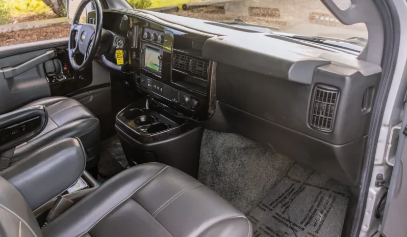 
								2017 Chevrolet Express Explorer Limited SE Conversion Van full									