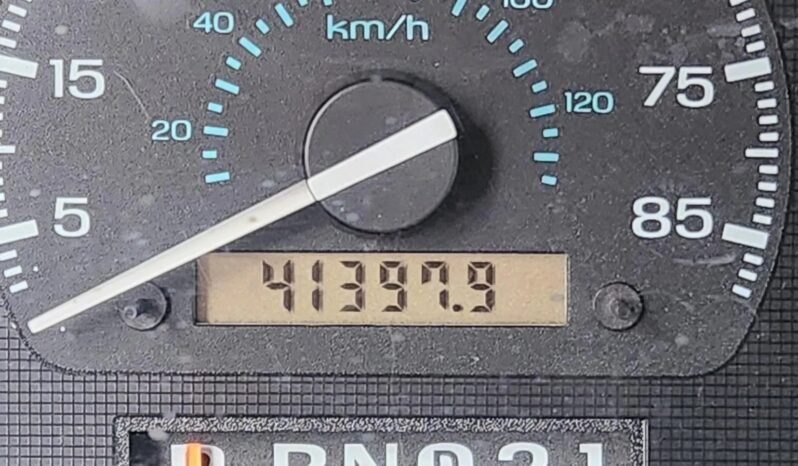 
								1994 Ford E-150 Econoline Starcraft Conversion Van full									
