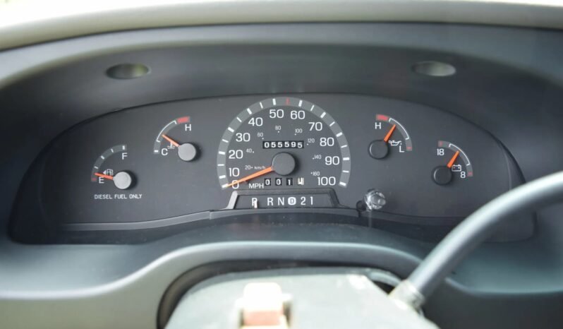 
								1997 Ford E-350 Club Wagon Chateau 7.3L Power Stroke full									