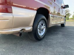 
										2001 Ford Econoline E-350 Super Duty Waldoch Conversion Van full									