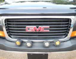 
										2003 GMC Savana G1500 Regency Conversion Van full									