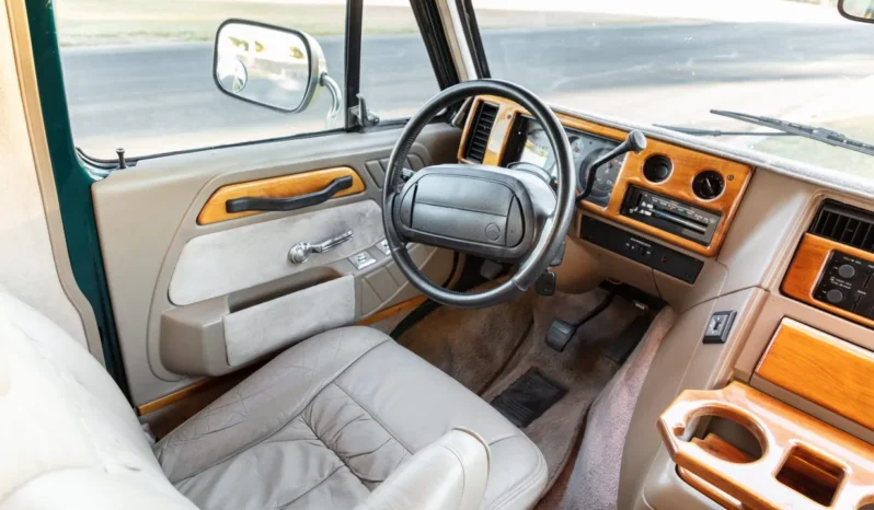 
								1995 Chevrolet G20 Conversion Van full									