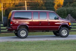 
										2007 Ford Econoline E-350 Quigley 4×4 Conversion full									