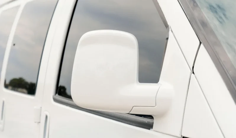 
								2013 GMC Savana G2500 Explorer Conversion Van full									