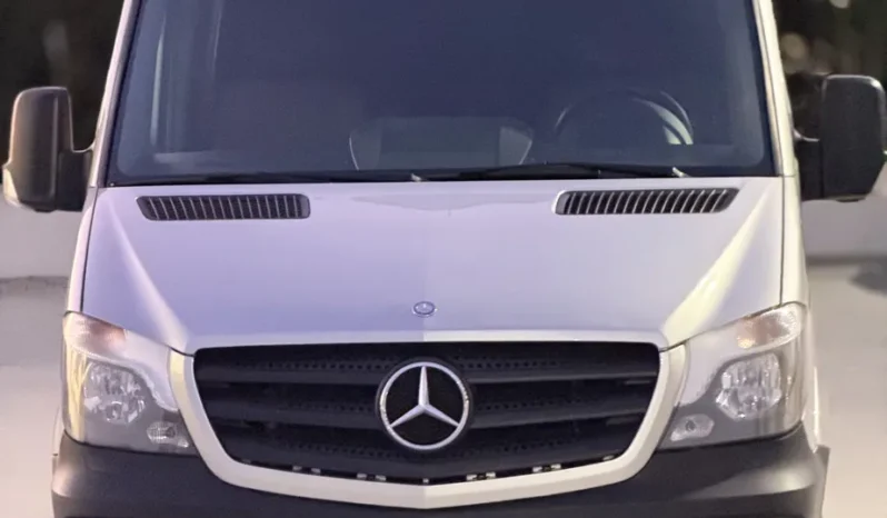 
								2015 Mercedes-Benz Sprinter 2500 4×4 Cargo Van full									
