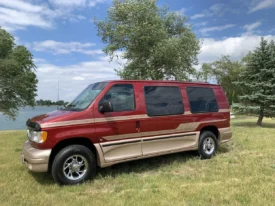 2001 Ford Econoline E-350 Super Duty Waldoch Conversion Van