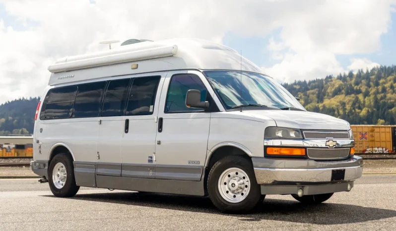 
								2010 Chevrolet Express 3500 Airstream Avenue Class B Coach full									