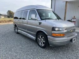 
										2010 Chevrolet Express Explorer Limited SE Conversion Van full									