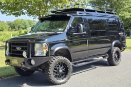 2013 Ford E-350 Quigley 4×4 Conversion