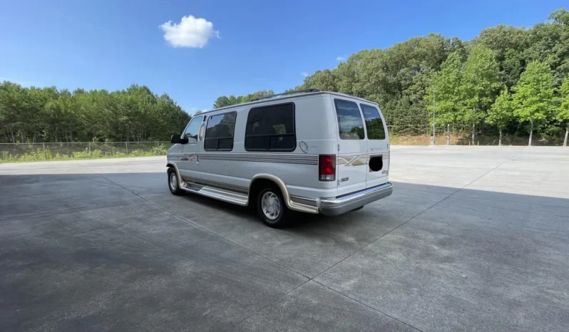 
								1999 Ford Econoline E-150 Sherrod Conversion Van full									