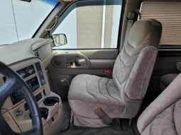 
										2002 Chevrolet Astro Quality Coaches Conversion Van full									