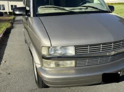 
										2003 Chevrolet Astro AWD full									