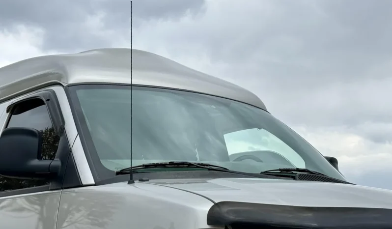 
								2006 Chevrolet Express Southern Comfort Conversion Van full									