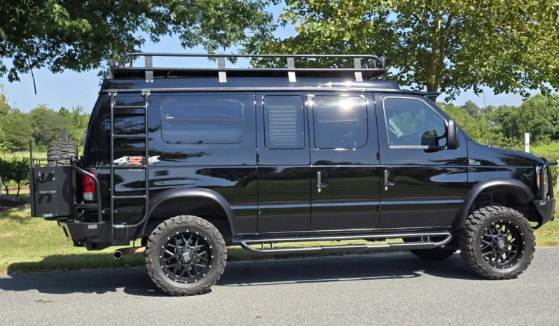 
								2013 Ford E-350 Quigley 4×4 Conversion full									