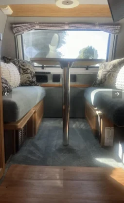
										1996 Roadtrek 190 Versatile B3500  full									