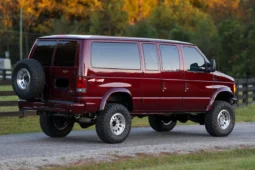 
										2007 Ford Econoline E-350 Quigley 4×4 Conversion full									