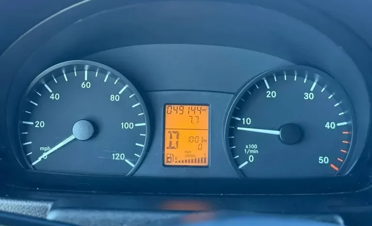 
								2013 Mercedes-Benz Sprinter 2500 full									
