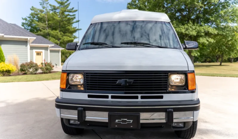 
								1994 Chevrolet Astro EXT Conversion Van full									