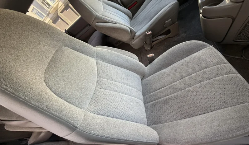 
								2000 Chevrolet Astro AWD full									