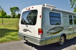 
										2001 Winnebago Rialta Volkswagen EuroVan full									