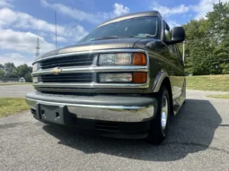 
										2002 Chevrolet Express G1500 Sherrod Conversion Van full									