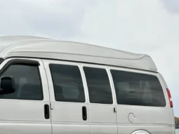 
										2006 Chevrolet Express Southern Comfort Conversion Van full									