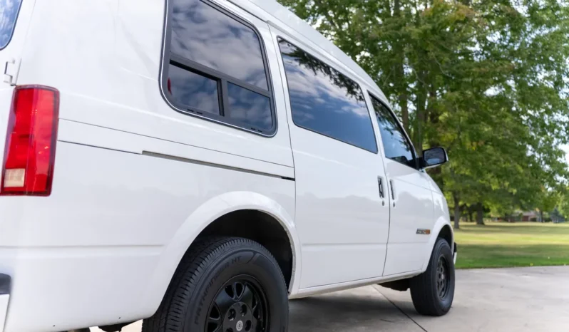 
								1994 Chevrolet Astro EXT Conversion Van full									