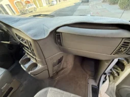 
										2000 Chevrolet Astro AWD full									