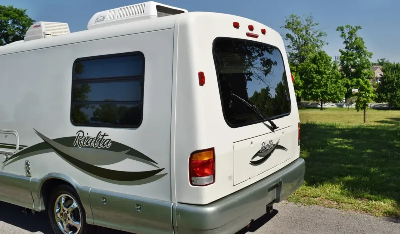 
								2001 Winnebago Rialta Volkswagen EuroVan full									