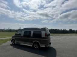 
										2002 Chevrolet Express G1500 Sherrod Conversion Van full									