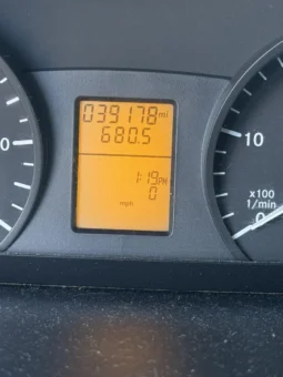 
										2010 Mercedes-Benz Sprinter 2500 Cargo Van full									
