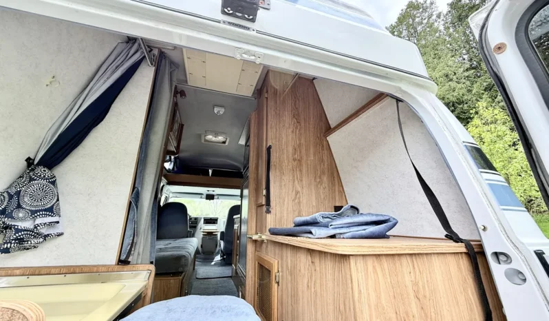 
								1995 Chevrolet G30 RV Conversion by Coachmen Vans full									