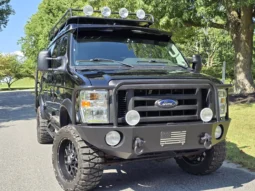 
										2013 Ford E-350 Quigley 4×4 Conversion full									