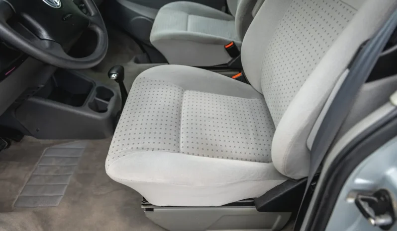 
								2003 Volkswagen EuroVan Westfalia MV Weekender Pop-Top Camper full									
