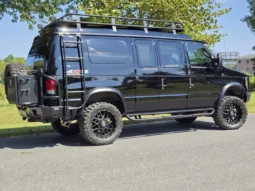 
										2013 Ford E-350 Quigley 4×4 Conversion full									