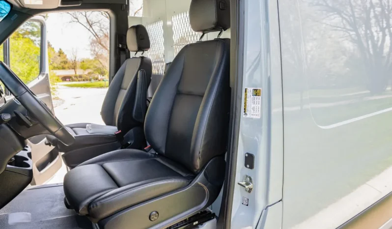 
								2023 Mercedes-Benz Sprinter 2500 Cargo Van full									