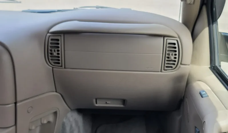 
								2002 Chevrolet Astro Quality Coaches Conversion Van full									
