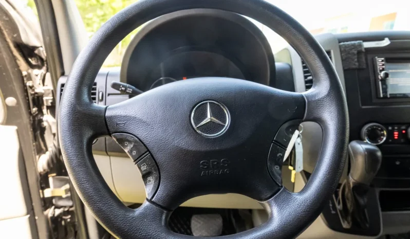 
								2012 Mercedes-Benz Sprinter 2500 Executive Coach full									