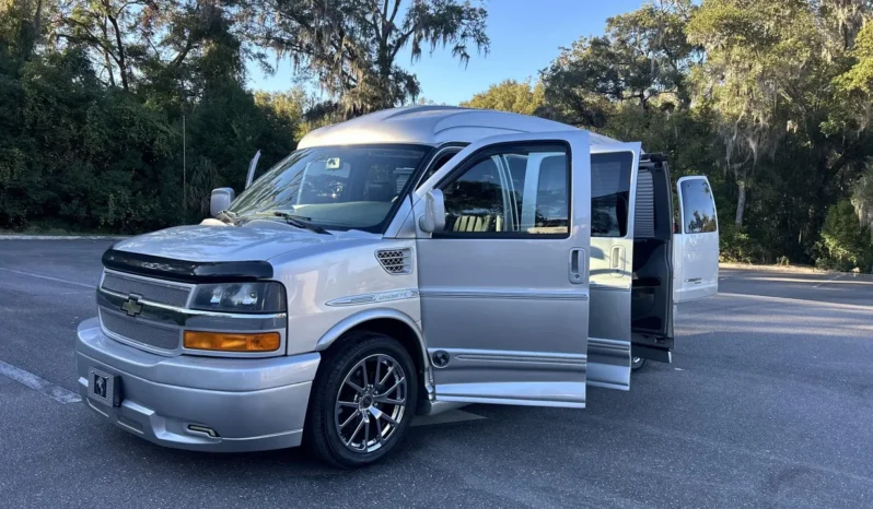 
								2013 Chevrolet Express Explorer Limited SE Conversion Van full									