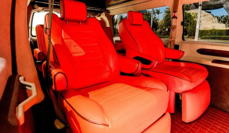 
								2013 GMC Savana G2500 Explorer Conversion Van full									
