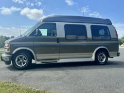 
										2002 Chevrolet Express G1500 Sherrod Conversion Van full									