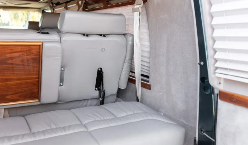 
								1995 Chevrolet G20 Conversion Van full									
