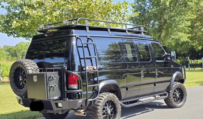 
								2013 Ford E-350 Quigley 4×4 Conversion full									