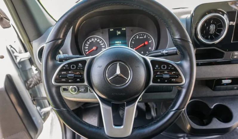 
								2023 Mercedes-Benz Sprinter 2500 Cargo Van full									