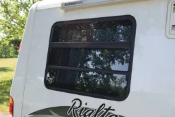 
										2001 Winnebago Rialta Volkswagen EuroVan full									