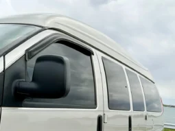 
										2006 Chevrolet Express Southern Comfort Conversion Van full									